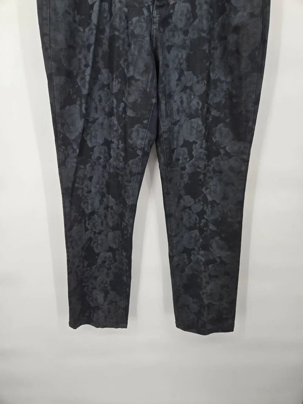 Not Your Daughter's Jeans Size 12 Straight Floral Dark Wash Pretty Feminine
